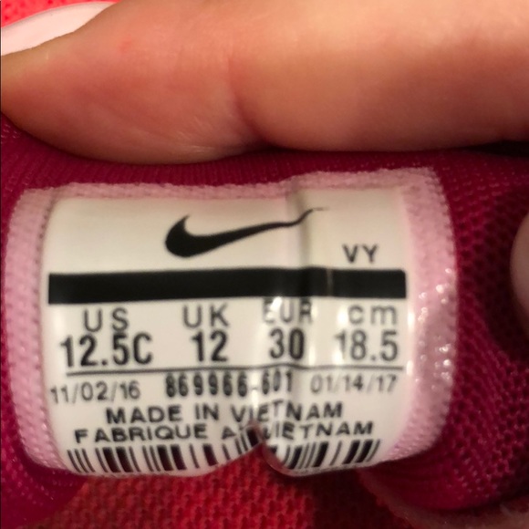 Shoes - Picture 3 of 4